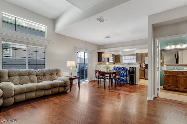 9270 Apache Springs Dr, Las Vegas, NV 89117 - photo 9