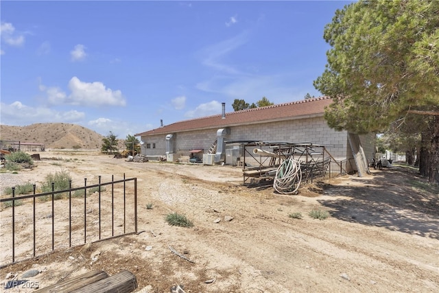 825 W Ryan Ave, Overton, NV 89040 - view of yard with a mountain view