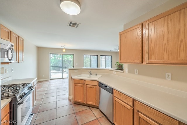 9626 Grapeland Ave, Las Vegas, NV 89148 - photo 18