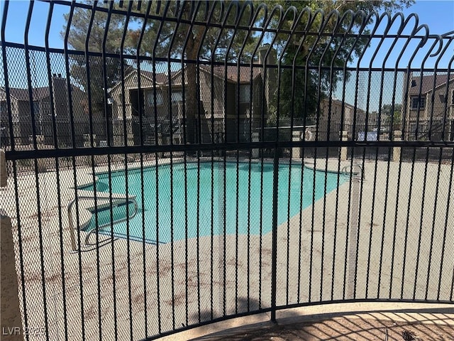 2722 Alicialynn Way, Las Vegas, NV 89121 - view of community pool