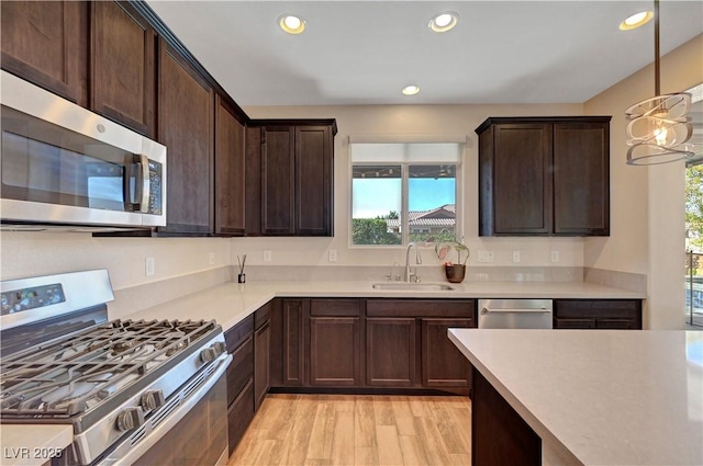 9542 Ridgeglen Ct, Las Vegas, NV 89148 - photo 24