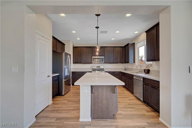 9542 Ridgeglen Ct, Las Vegas, NV 89148 - photo 18