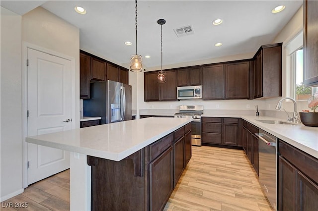 9542 Ridgeglen Ct, Las Vegas, NV 89148 - photo 19