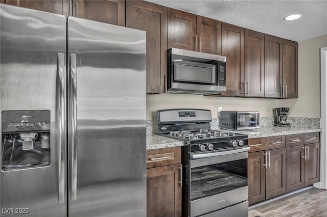 6815 Garden Grove Ave, Las Vegas, NV 89103 - photo 11