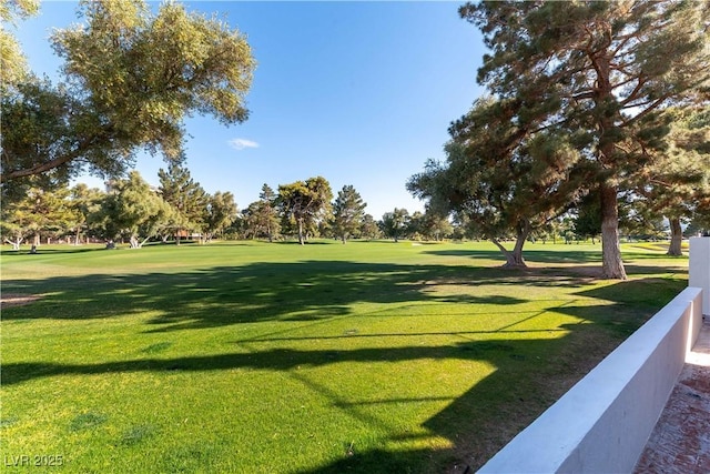 2845 Queens Courtyard Dr, Las Vegas, NV 89109 - photo 11