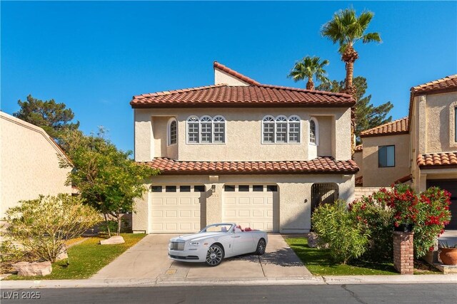 2845 Queens Courtyard Dr, Las Vegas, NV 89109 - photo 1