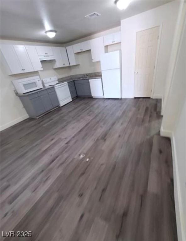 3412 Townhouse Dr, Las Vegas, NV 89121 - photo 5