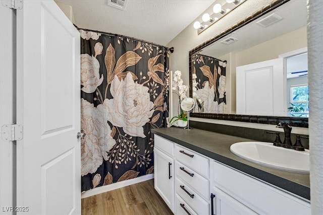 2084 Airy Petals Walk, Henderson, NV 89044 - photo 14