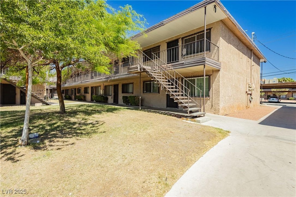 3719 Hazelwood St Unit 16, Las Vegas, NV 89119 - photo 1