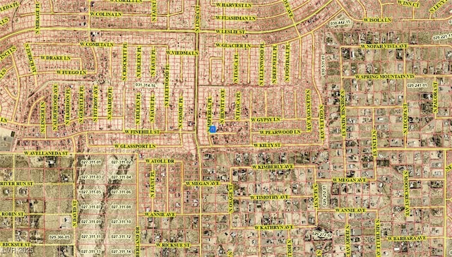 940 W Pearwood Ln, Pahrump, NV 89060 - photo 2