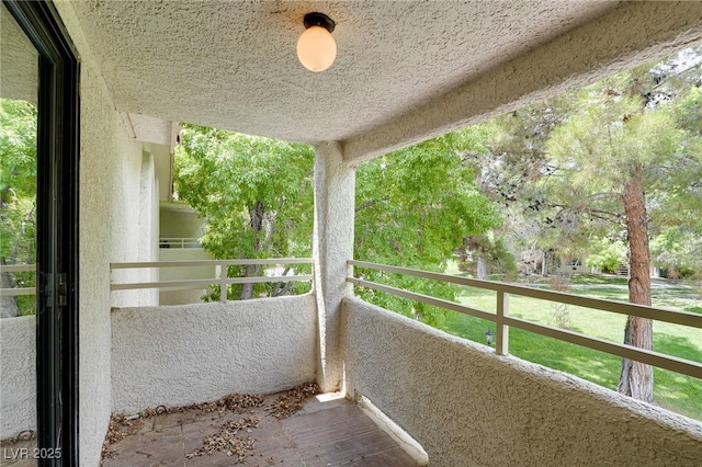 2633 S Durango Dr Unit 202, Las Vegas, NV 89117 - view of balcony