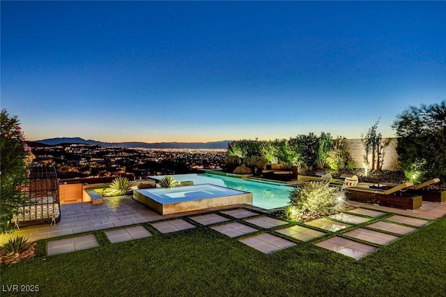 527 Serenity Point Dr, Henderson, NV 89012 - view of swimming pool with an in-ground hot tub and a patio