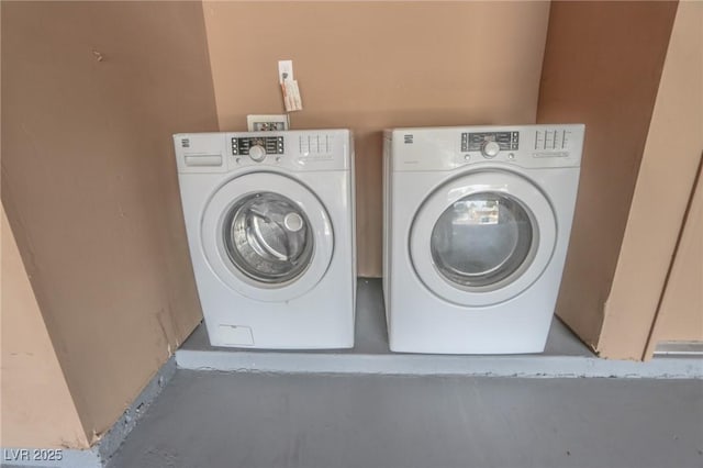 4269 Roanridge Ave, Las Vegas, NV 89120 - washroom featuring washer and dryer