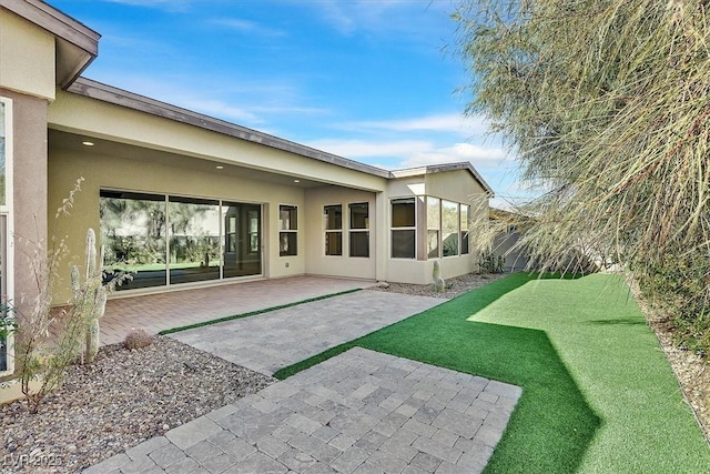 2170 Monte Bianco Pl, Henderson, NV 89044 - view of grassy yard featuring a patio