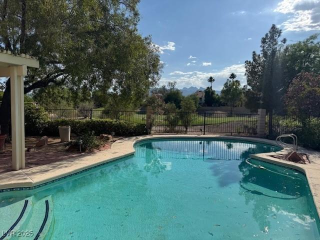 5401 Painted Sunrise Dr, Las Vegas, NV 89149 - photo 13