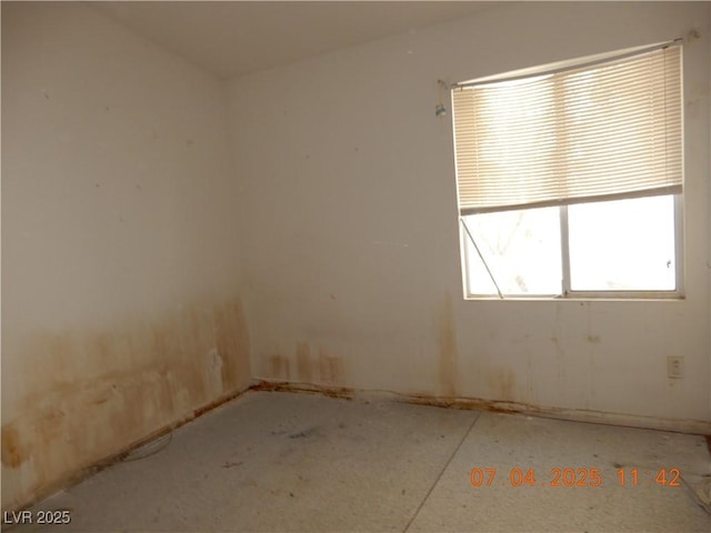 8151 Chambersberg St, Las Vegas, NV 89147 - view of empty room