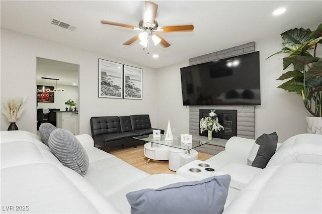 4492 Rita Dr, Las Vegas, NV 89121 - photo 5