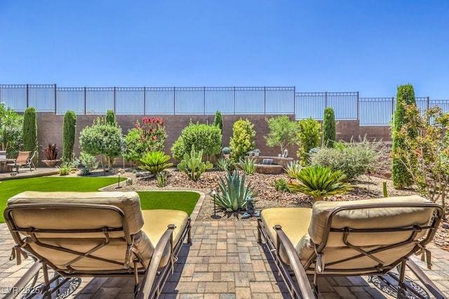 2509 Chateau Napoleon Dr, Henderson, NV 89044 - photo 4