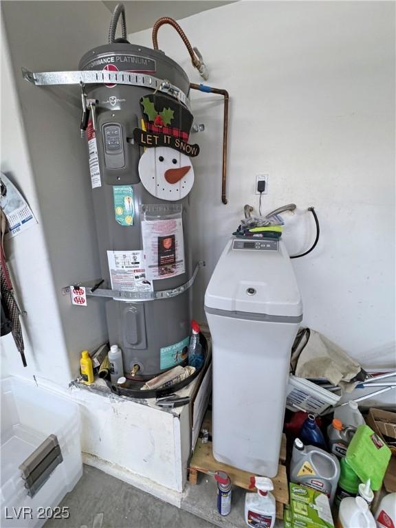 4910 Marywood Ct, Pahrump, NV 89061 - utility room with water heater