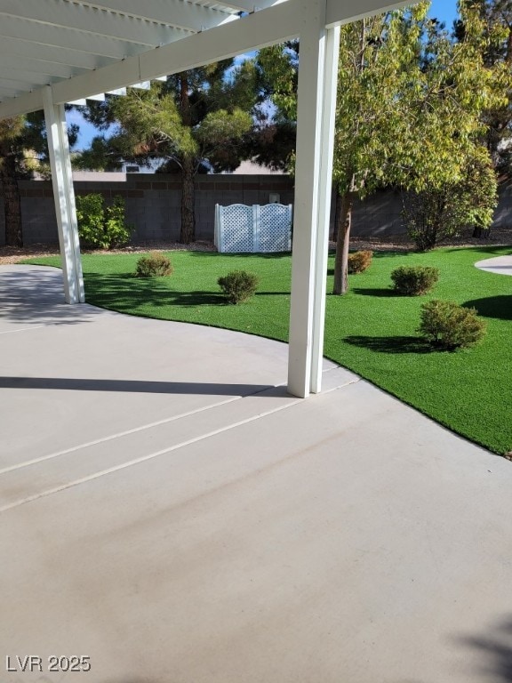 4013 N Chieftain St, Las Vegas, NV 89129 - photo 2