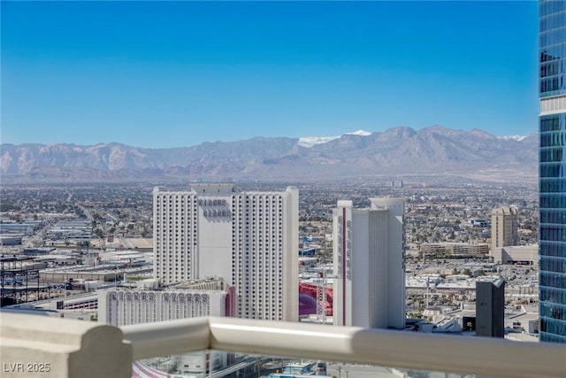 2877 Paradise Rd Unit 3202, Las Vegas, NV 89109 - view of city with a mountain backdrop