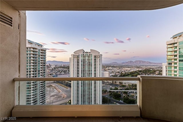 2877 Paradise Rd Unit 3202, Las Vegas, NV 89109 - photo 40