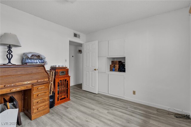909 Biljac St, Las Vegas, NV 89145 - office featuring light wood-type flooring