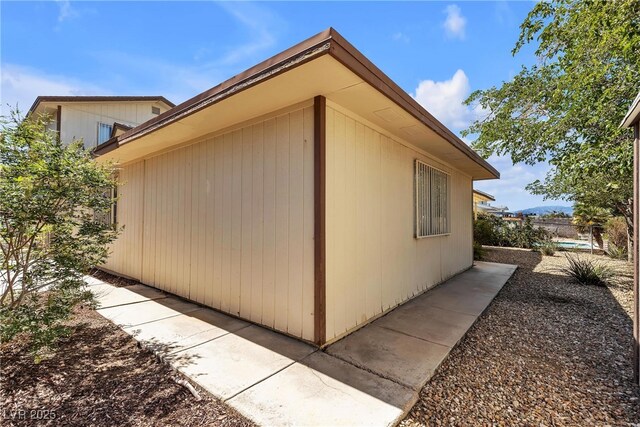 909 Biljac St, Las Vegas, NV 89145 - view of side of property