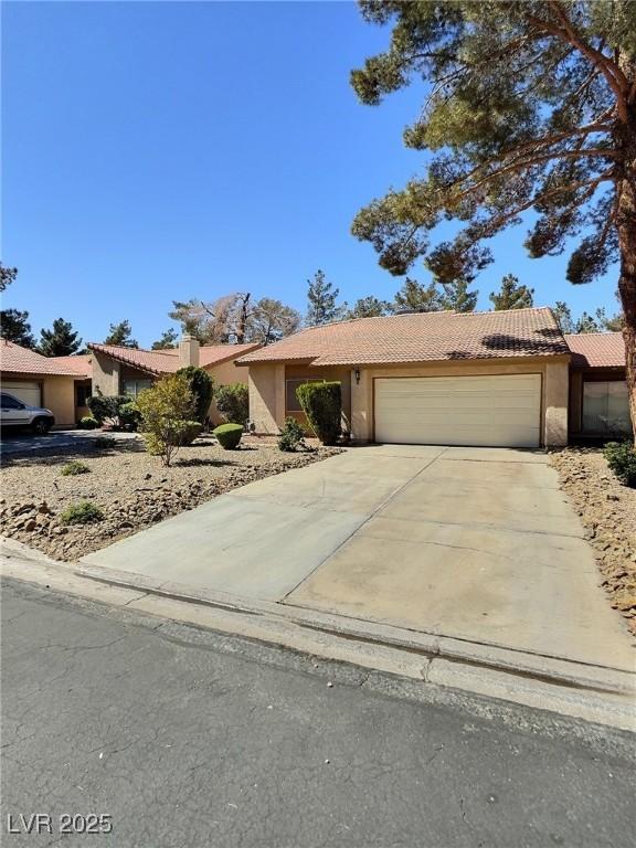3619 Edinburgh Dr, Las Vegas, NV 89103 - photo 2