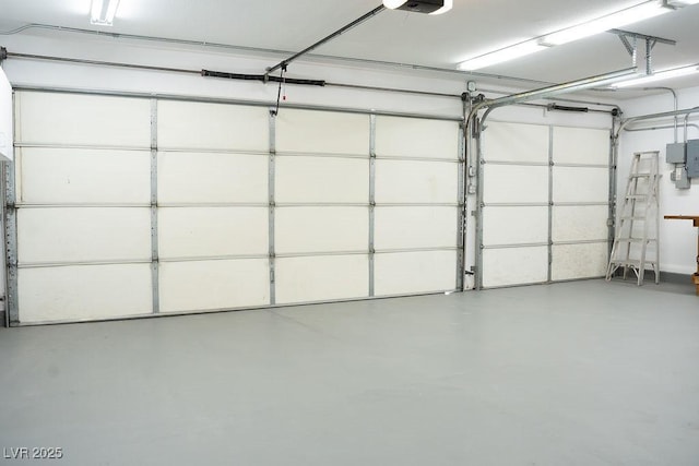 904 Swift Bear St, Henderson, NV 89002 - view of garage