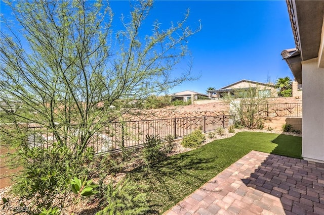 187 Palm Fox Ct, Henderson, NV 89011 - view of yard with a patio