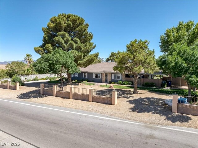 5755 W Meranto Ave, Las Vegas, NV 89139 - photo 48