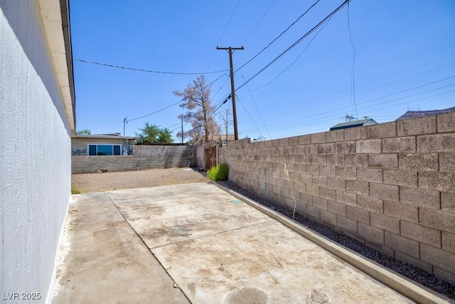 335 W Basic Rd, Henderson, NV 89015 - photo 8