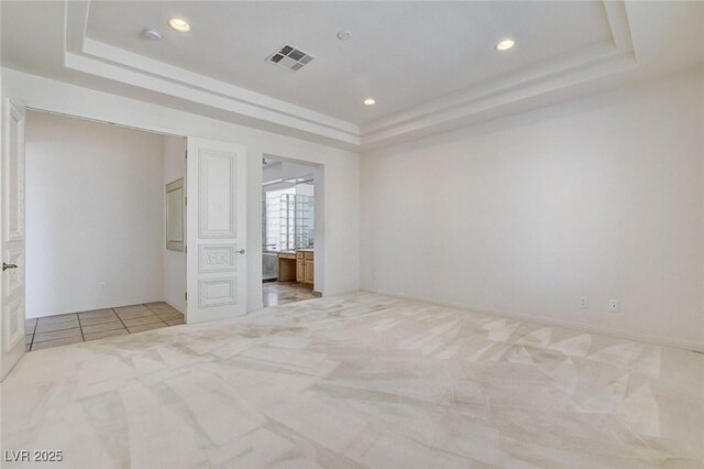 536 Pima Canyon Ct, Las Vegas, NV 89144 - spare room with a raised ceiling, carpet, recessed lighting, and a smoke detector