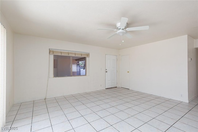 922 Westminster Ave, Las Vegas, NV 89119 - unfurnished room featuring ceiling fan