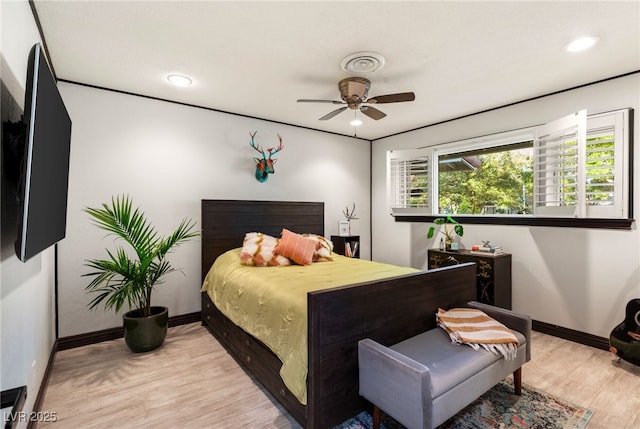 200 Stonewood Ct, Las Vegas, NV 89107 - bedroom featuring light wood-type flooring, recessed lighting, and a ceiling fan