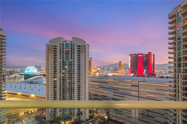 2777 Paradise Rd Unit 2801, Las Vegas, NV 89109 - photo 58