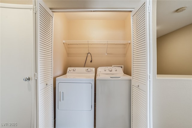 7216 Liberty Pride St, Las Vegas, NV 89148 - laundry room featuring washing machine and clothes dryer
