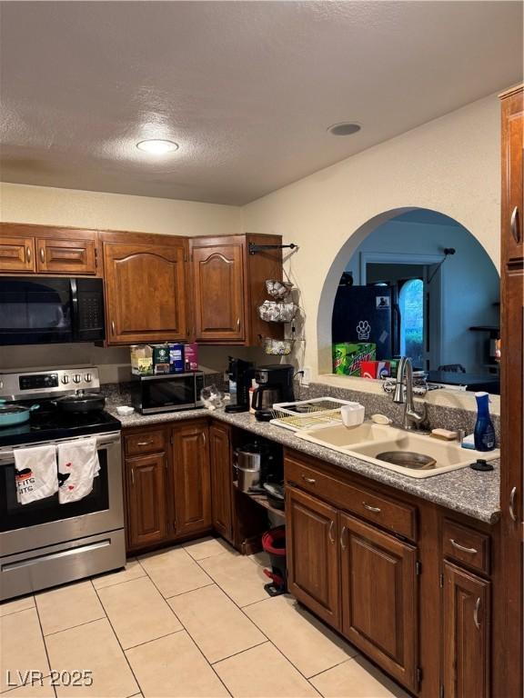 4444 Denia Cir, Las Vegas, NV 89108 - photo 11