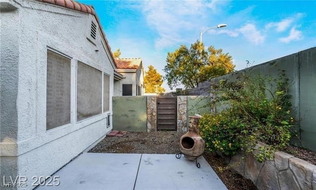 2253 Van Gogh Dr, Henderson, NV 89074 - view of patio / terrace