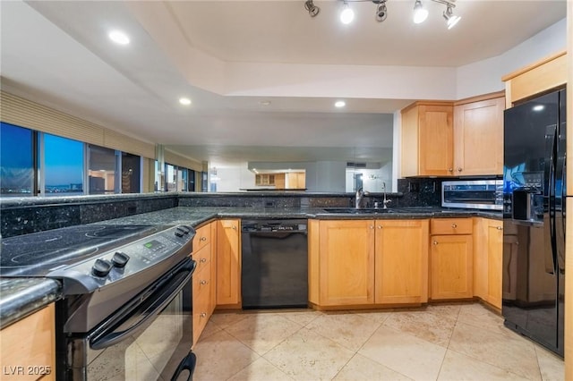 3111 Bel Air Dr Unit 12E, Las Vegas, NV 89109 - photo 11