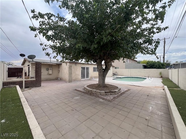 1338 Smoke Tree Ave, Las Vegas, NV 89108 - photo 40