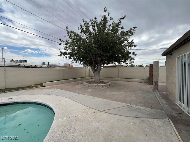 1338 Smoke Tree Ave, Las Vegas, NV 89108 - photo 41