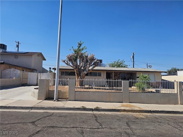 1338 Smoke Tree Ave, Las Vegas, NV 89108 - photo 1