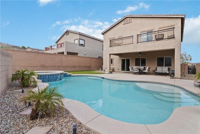 176 Dunblane St, Henderson, NV 89012 - view of pool with ceiling fan, a fenced backyard, and a patio