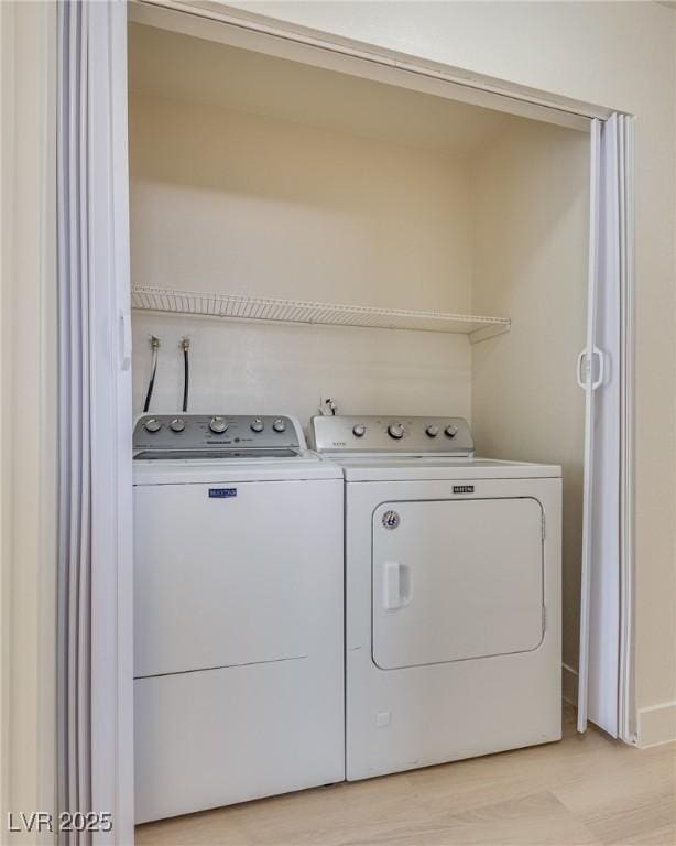 4630 Pratt Way, Las Vegas, NV 89147 - laundry room featuring washer and clothes dryer