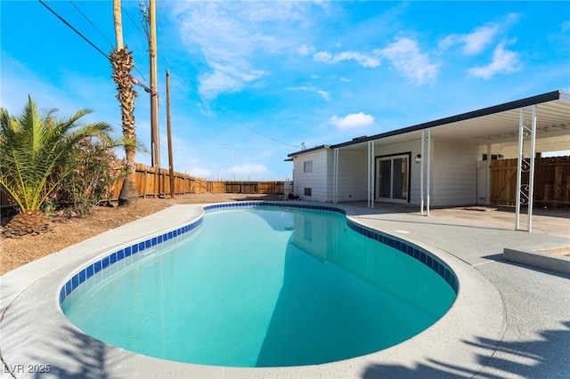 2 Utah Way, Henderson, NV 89015 - view of swimming pool featuring a fenced backyard and a patio area