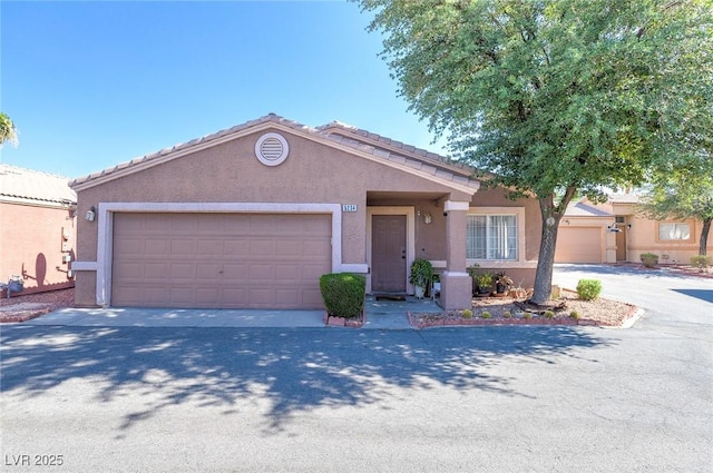 5234 Panguitch Dr, Las Vegas, NV 89122 - photo 1