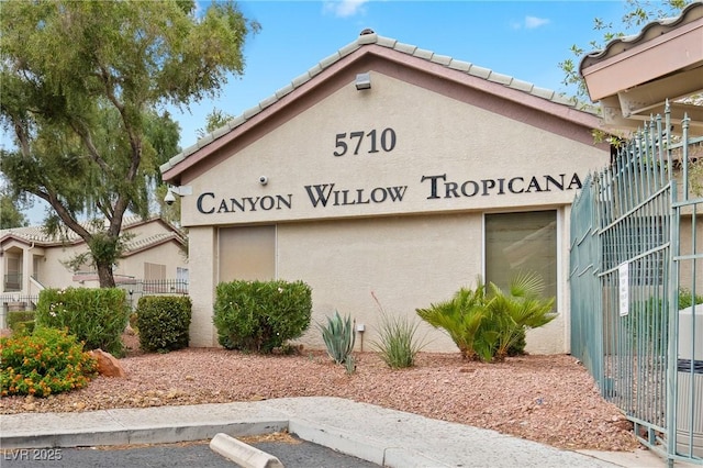5710 E Tropicana Ave Unit 1184, Las Vegas, NV 89122 - view of side of property with stucco siding
