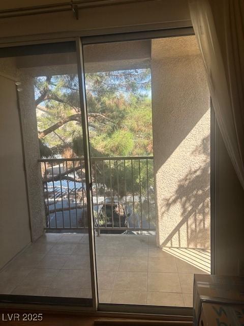 2110 Los Feliz St Unit 2091, Las Vegas, NV 89156 - entryway featuring tile patterned flooring